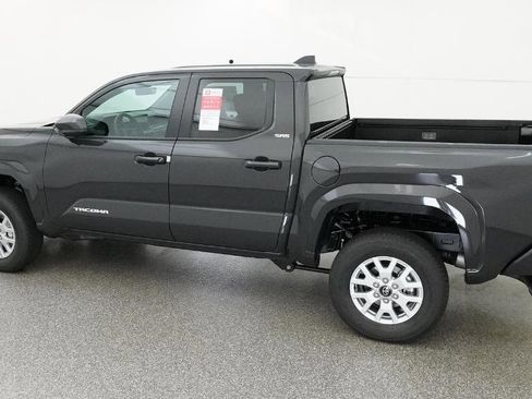 New 2026 Toyota Tacoma SR5 RWD image 7