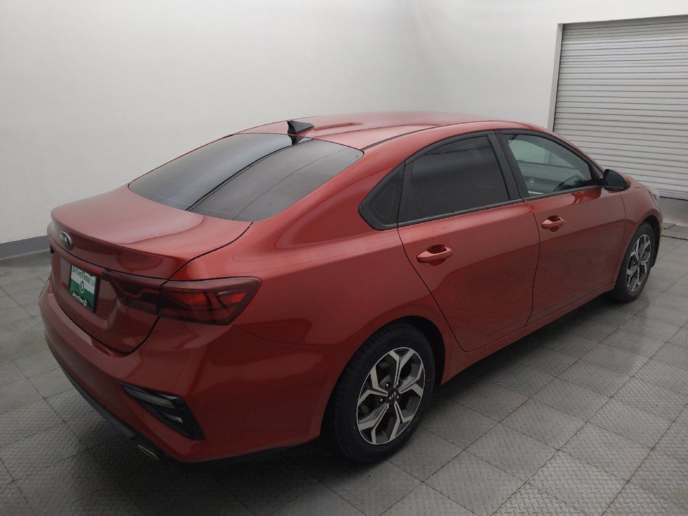 Used 2020 Kia Forte LXS FWD image 9