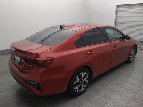 Used 2020 Kia Forte LXS FWD image 9