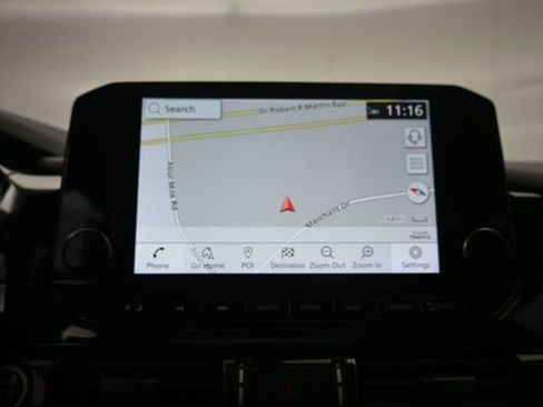 Used 2024 Nissan Pathfinder Platinum AWD/4WD image 16