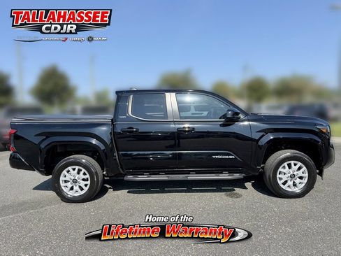 Used 2024 Toyota Tacoma SR5 AWD/4WD image 2