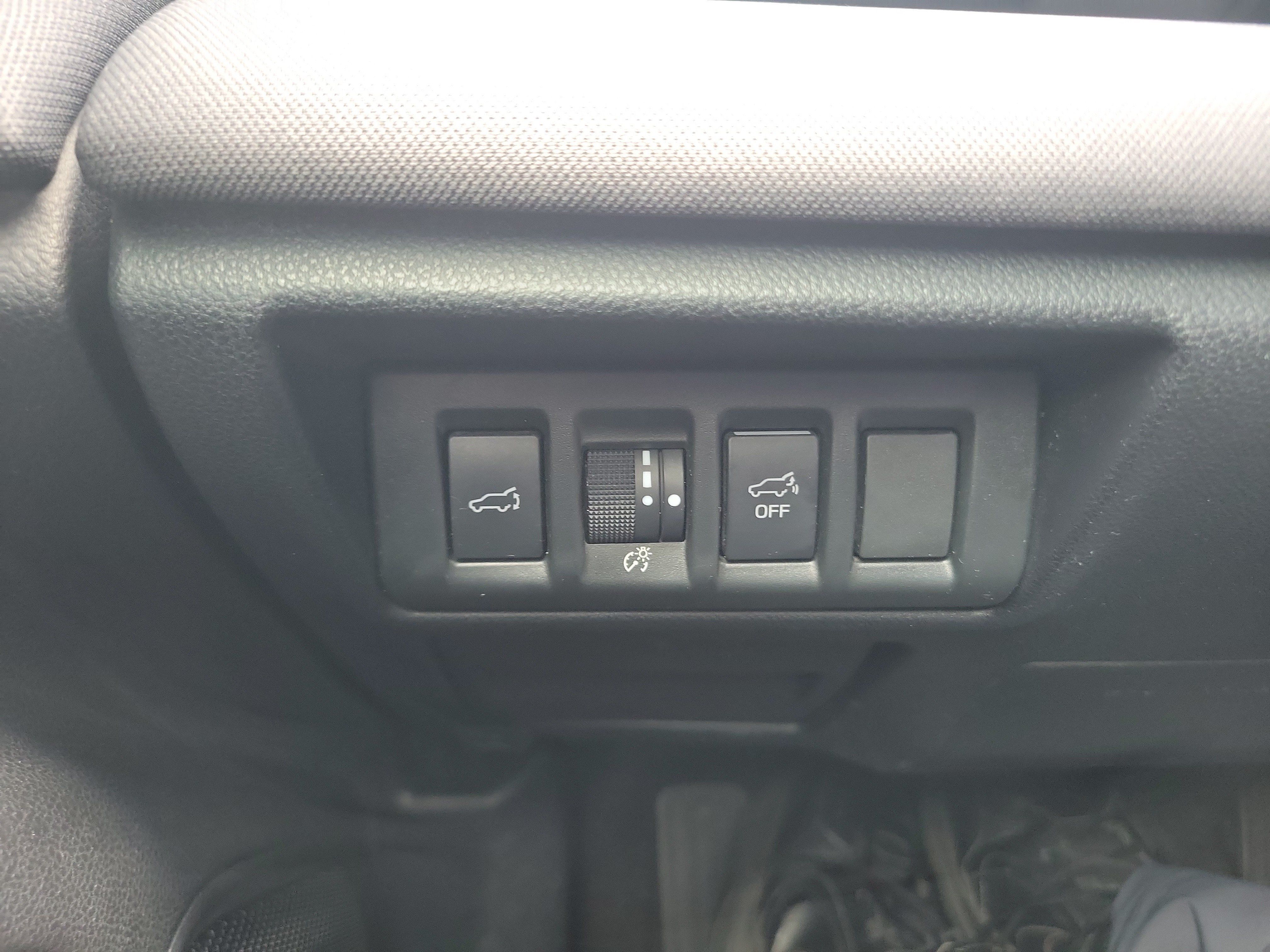 Used 2020 Subaru Outback Premium AWD/4WD image 28