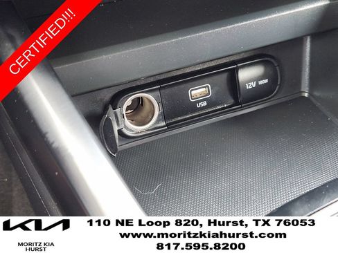 Certified 2025 Kia Soul LX w/ LX Technology Package FWD image 22
