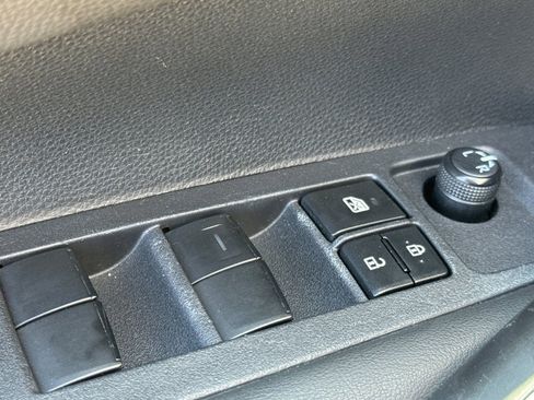 Certified 2023 Toyota Corolla SE w/ SE Premium Package image 15