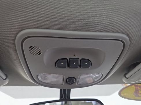 Used 2004 Chevrolet Malibu LT w/ Preferred Equipment Group FWD image 25