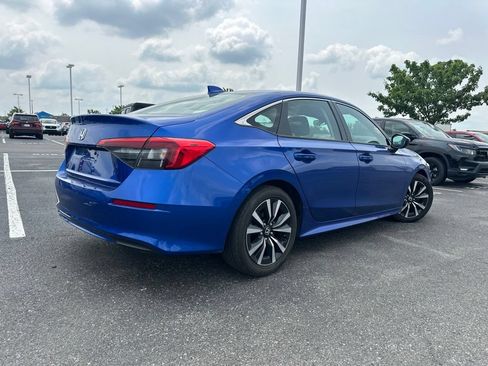 Used 2023 Honda Civic EX image 11
