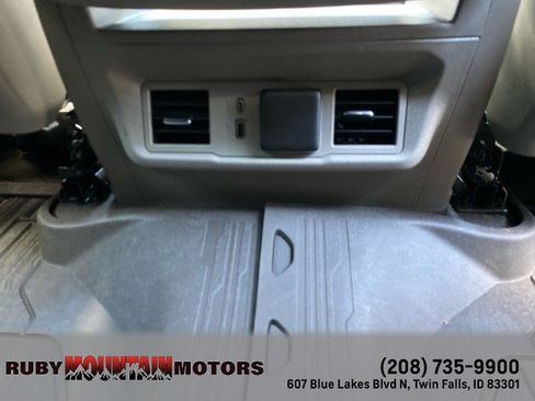 Used 2024 GMC Sierra 2500 SLE AWD/4WD image 30