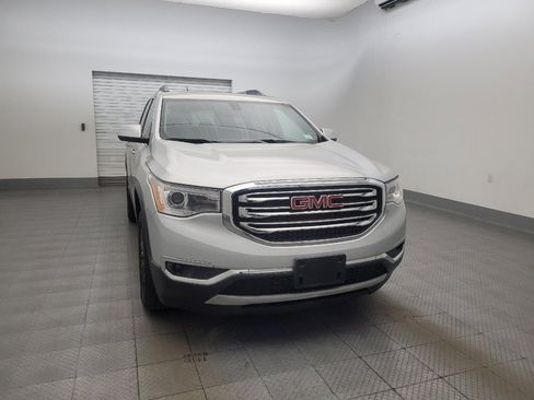 Used 2018 GMC Acadia SLT image 14