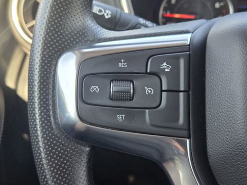 Used 2025 Chevrolet Blazer LT image 28