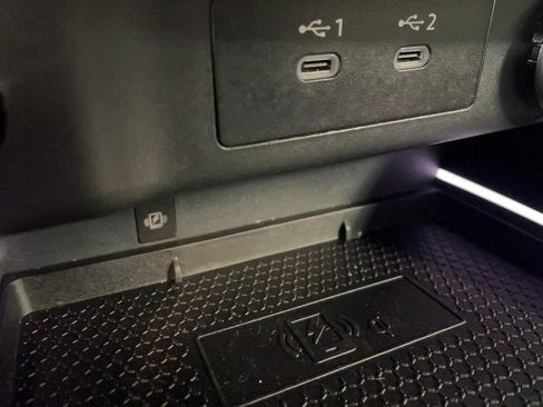 Used 2024 Nissan Rogue SL w/ SL Premium Package image 17