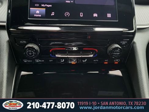 Used 2025 Jeep Grand Cherokee Laredo X RWD image 24