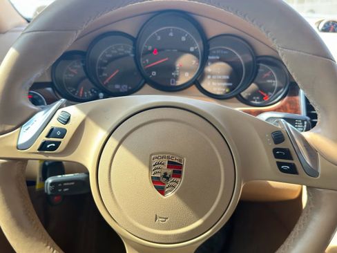 Used 2013 Porsche Panamera 4 Platinum Edition image 12