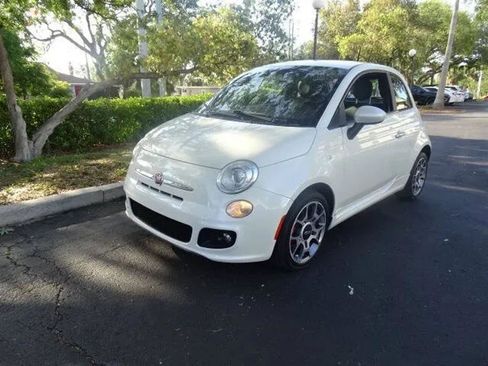 Used 2013 FIAT 500 Sport w/ Comfort/Convenience Group image 3