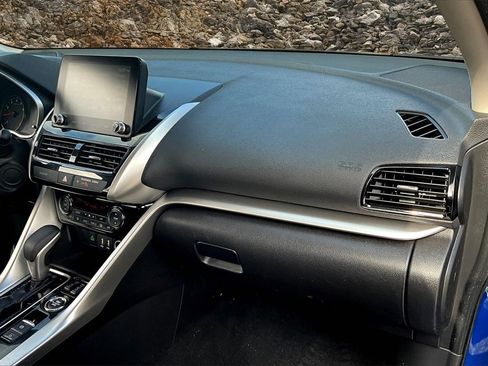 Used 2023 Mitsubishi Eclipse Cross SE image 15