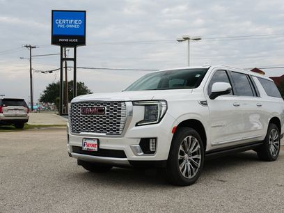 Used 2021 GMC Yukon XL Denali w/ Denali Premium Package