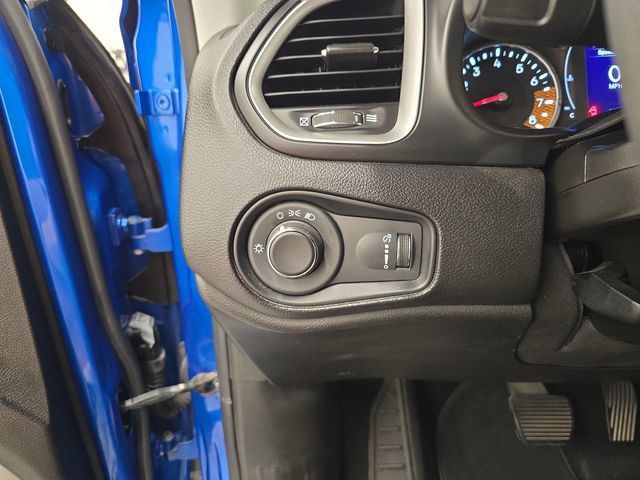 Used 2020 Jeep Renegade Sport FWD image 31