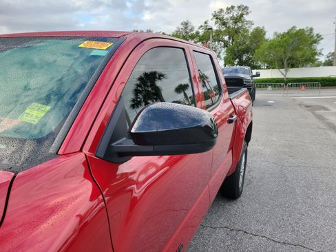 Used 2025 Toyota Tacoma SR image 27