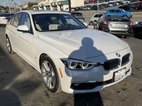 Used 2017 BMW 330e image 65