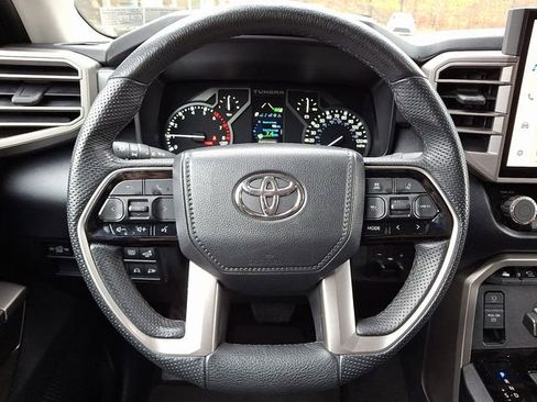 Used 2022 Toyota Tundra SR5 image 21