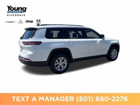 Used 2023 Jeep Grand Cherokee L Limited AWD/4WD image 5