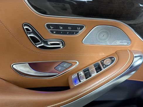 Used 2017 Mercedes-Benz S 550 Cabriolet image 25