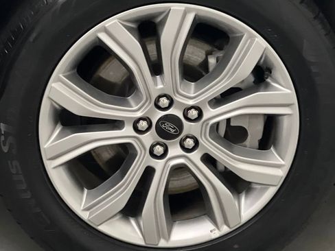 Used 2024 Ford Edge Titanium image 61