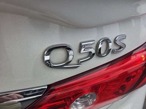 Used 2016 INFINITI Q50 Sport image 15