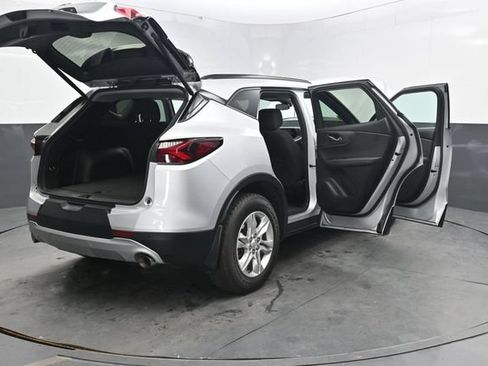 Used 2021 Chevrolet Blazer LT AWD/4WD image 43