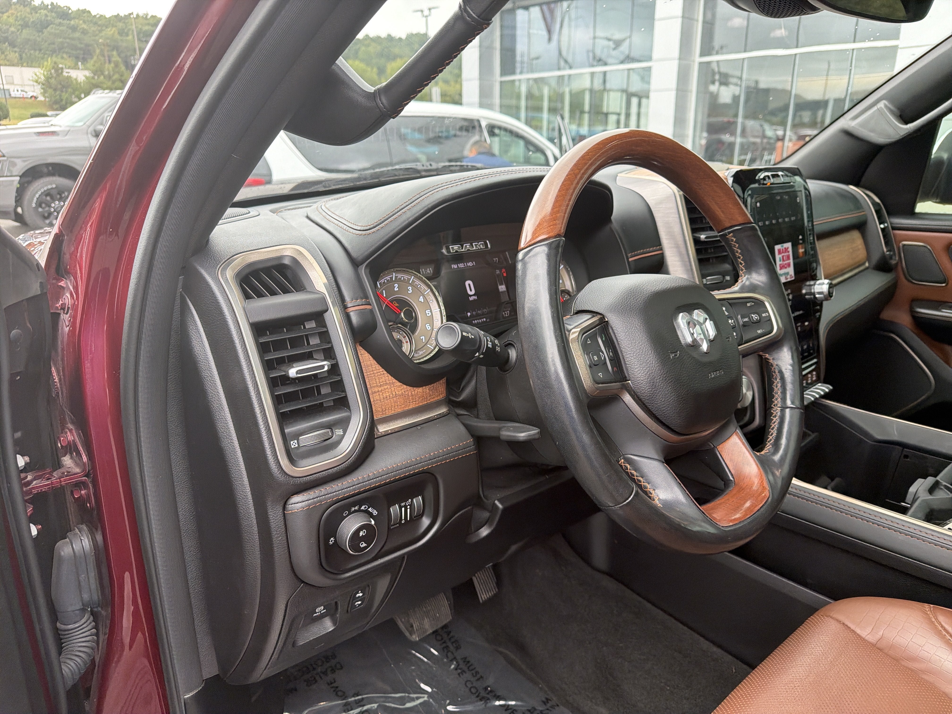 Used 2020 RAM 1500 Limited AWD/4WD image 17
