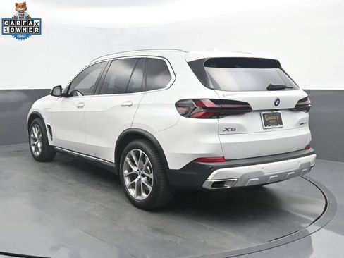 Certified 2024 BMW X5 xDrive50e w/ Executive Package AWD/4WD image 3