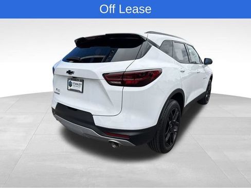 Used 2024 Chevrolet Blazer LT w/ Convenience Package FWD image 5