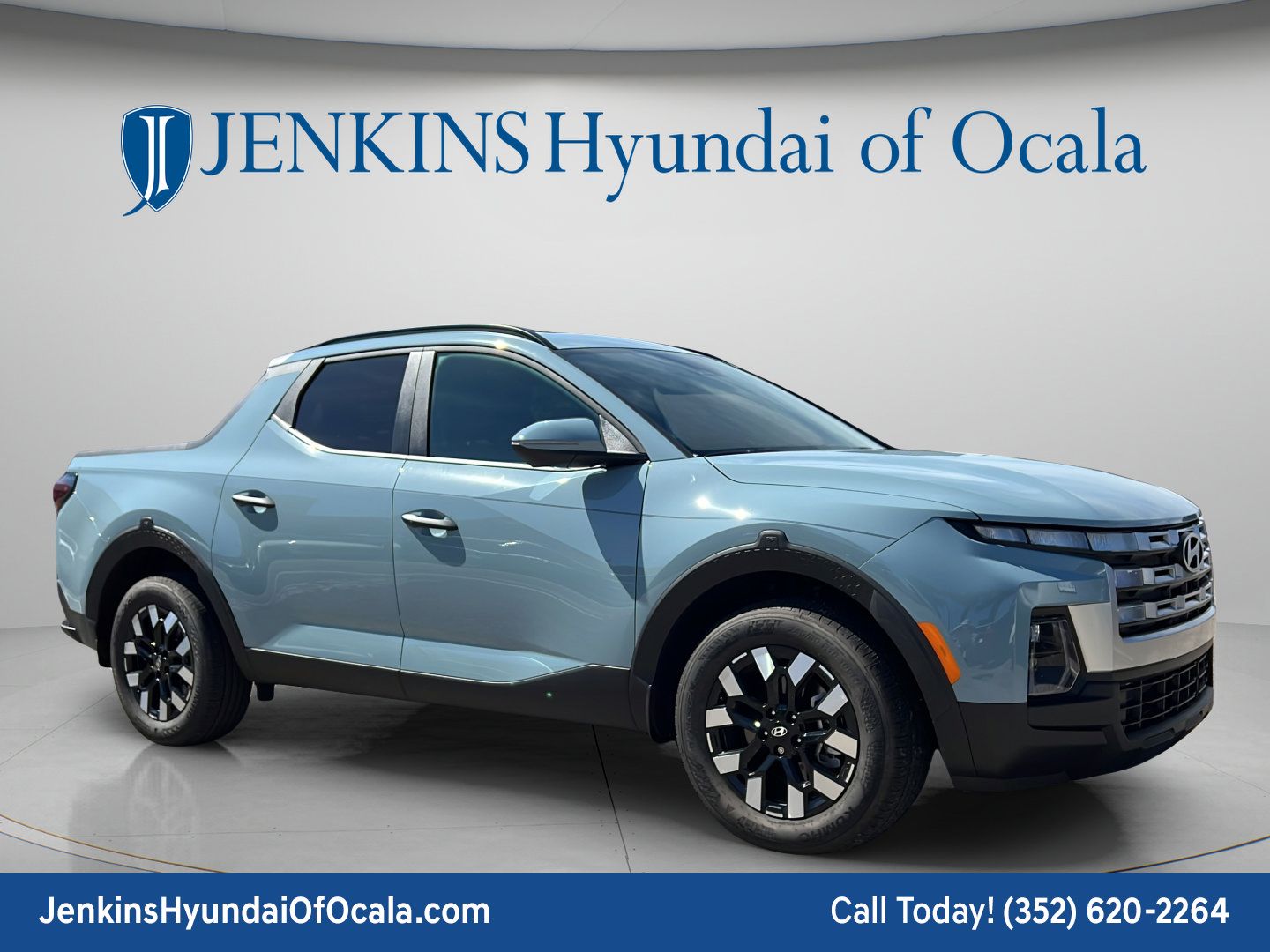 Certified 2025 Hyundai Santa Cruz SEL FWD image 1