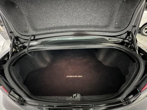 Used 2012 Chrysler 200 Touring image 12