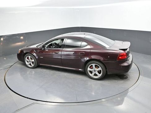 Used 2005 Pontiac Grand Prix GXP w/ Premium Audio Package FWD image 35