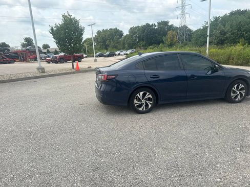 Used 2024 Subaru Legacy Premium AWD/4WD image 7