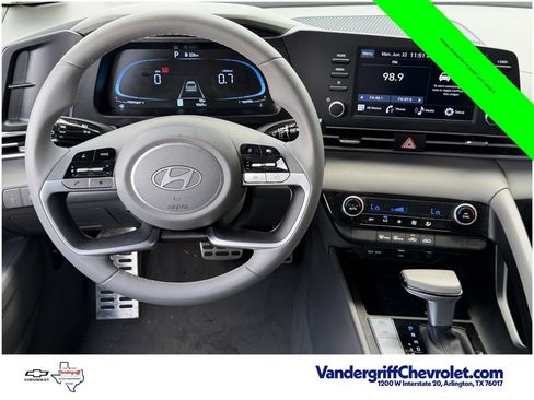 Used 2026 Hyundai Elantra Sport FWD image 11