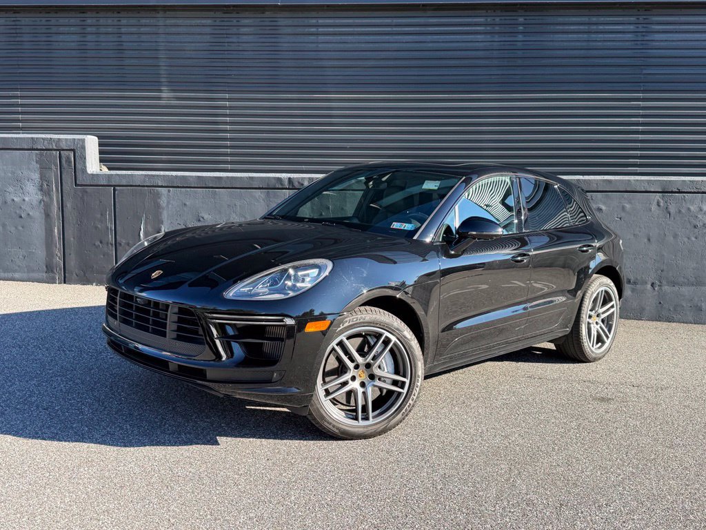 Certified 2021 Porsche Macan Turbo AWD/4WD image 6