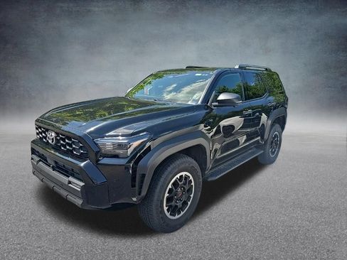 Used 2025 Toyota 4Runner TRD Off-Road Premium w/ Tow Technology Package AWD/4WD image 4