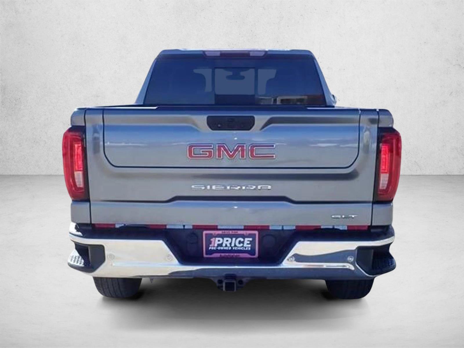 Used 2022 GMC Sierra 1500 SLT w/ SLT Premium Plus Package AWD/4WD image 3