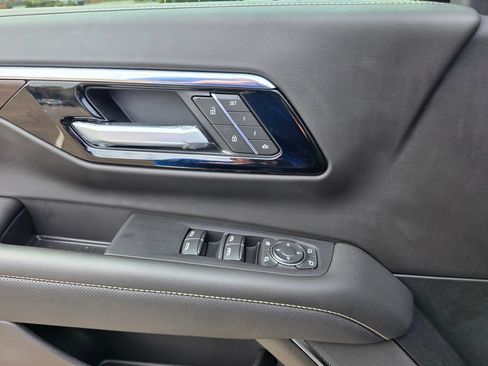 New 2026 Chevrolet Tahoe Premier RWD image 13