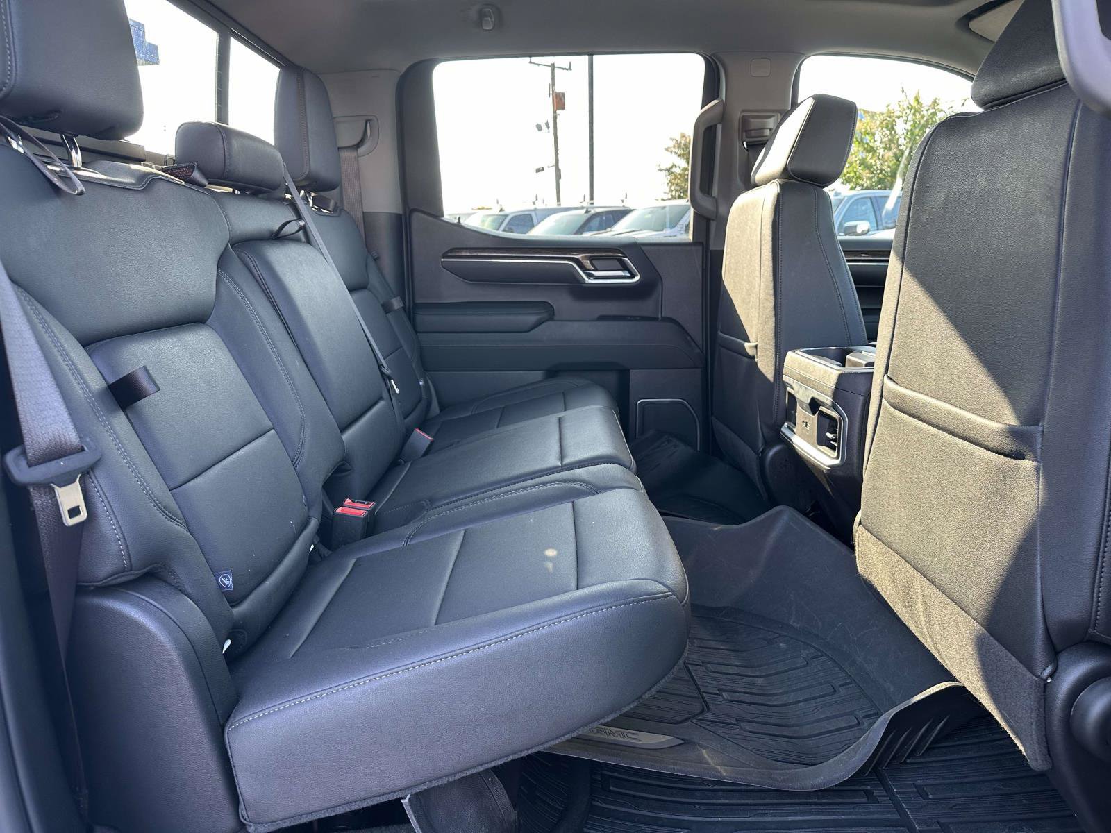 Used 2024 GMC Sierra 1500 Elevation w/ Elevation Premium Package AWD/4WD image 27