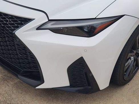 Used 2022 Lexus IS 350 F Sport w/ Navigation Package RWD image 7