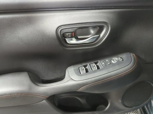 Certified 2024 Honda HR-V Sport image 10