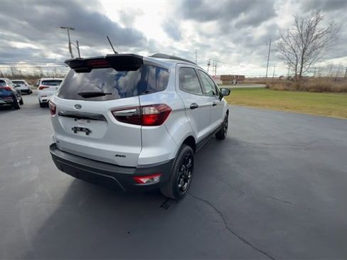 Used 2021 Ford EcoSport SES image 8