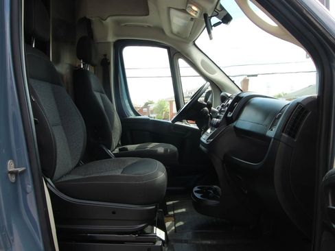 Used 2019 RAM ProMaster 2500 FWD image 10