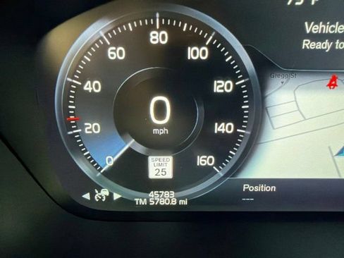 Used 2022 Volvo XC90 T8 Inscription Expression w/ Climate Package AWD/4WD image 35