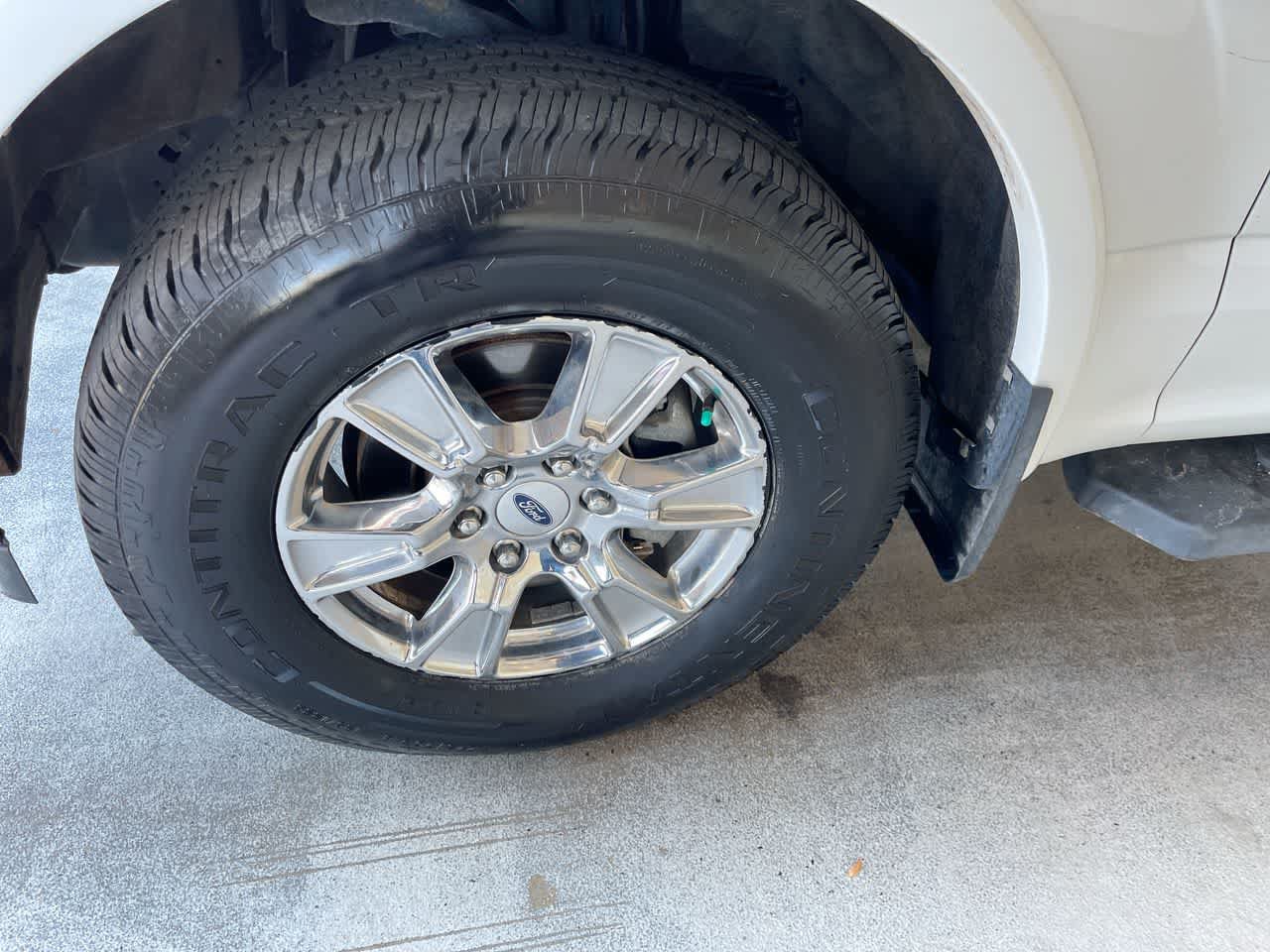 Used 2019 Ford F150 XLT w/ Equipment Group 302A Luxury AWD/4WD image 10