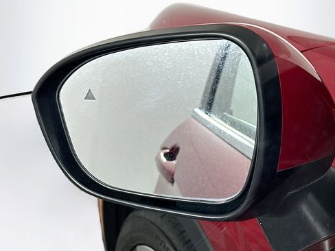 Used 2024 Mitsubishi Outlander SE image 16