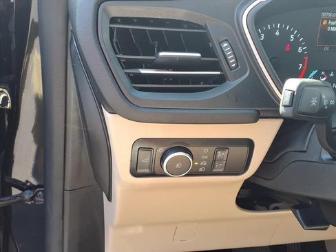 Used 2022 Ford Escape SEL FWD image 18