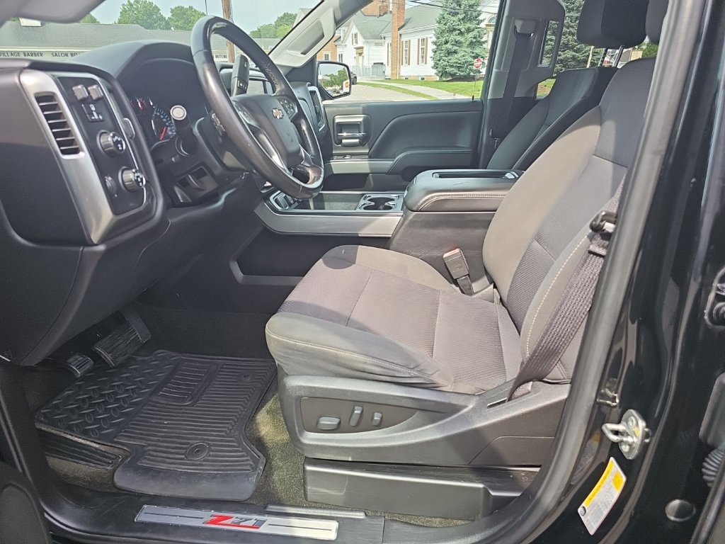 Used 2018 Chevrolet Silverado 2500 LT w/ Midnight Edition AWD/4WD image 19